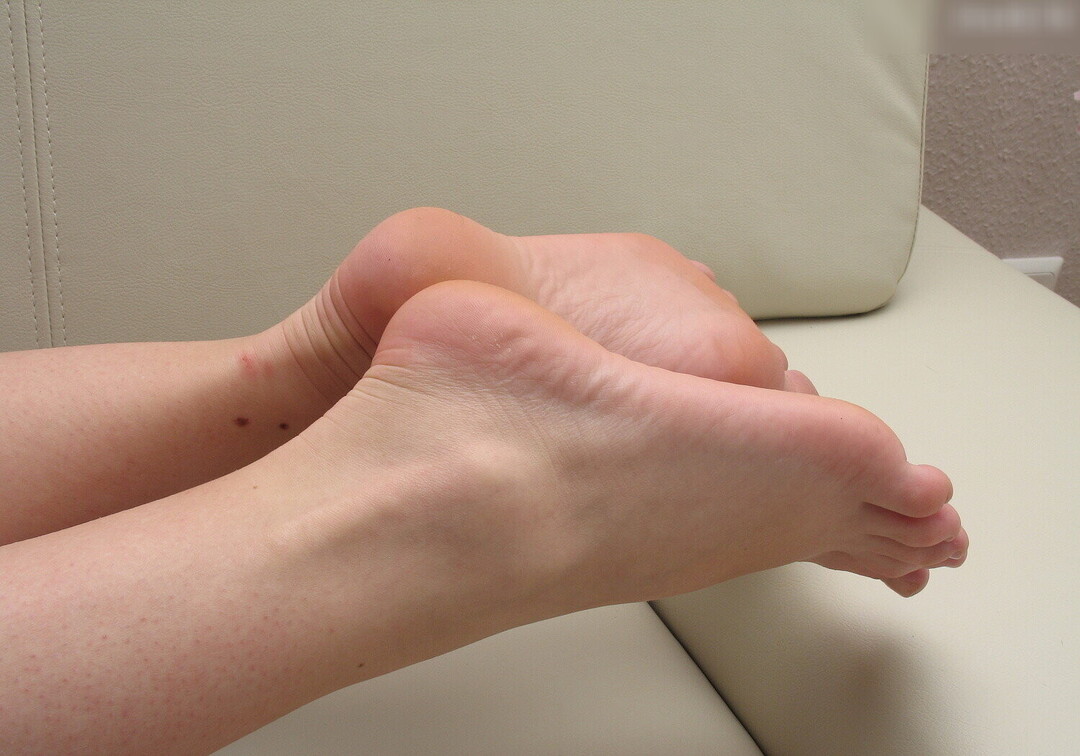 Naakte gelekte OnlyFans-foto van Footlovegirls #1217