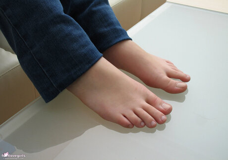 Footlovegirls