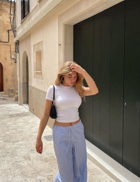 Naakte gelekte OnlyFans-foto van Theresaxre
