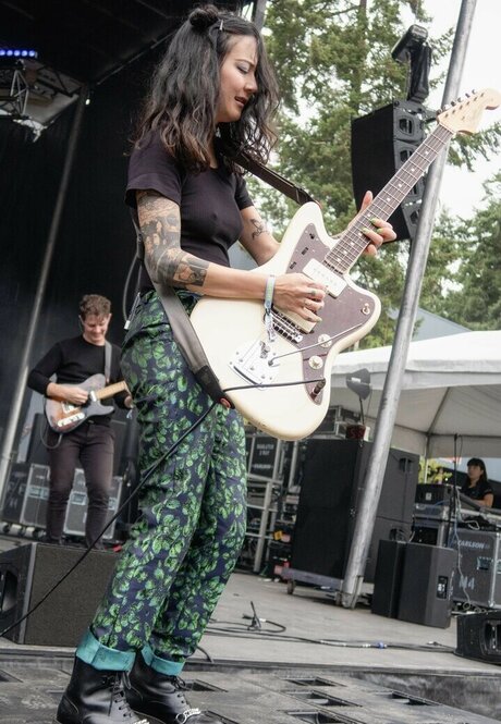 Naakte gelekte OnlyFans-foto van Japanese Breakfast