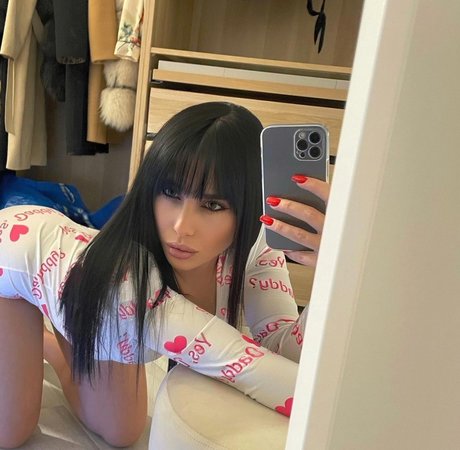 Naakte gelekte OnlyFans-foto van Francesca