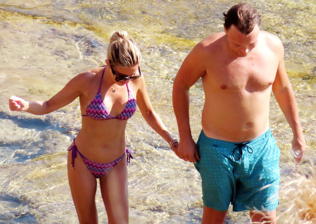 Naakte gelekte OnlyFans-foto van Sylvie Meis #1081