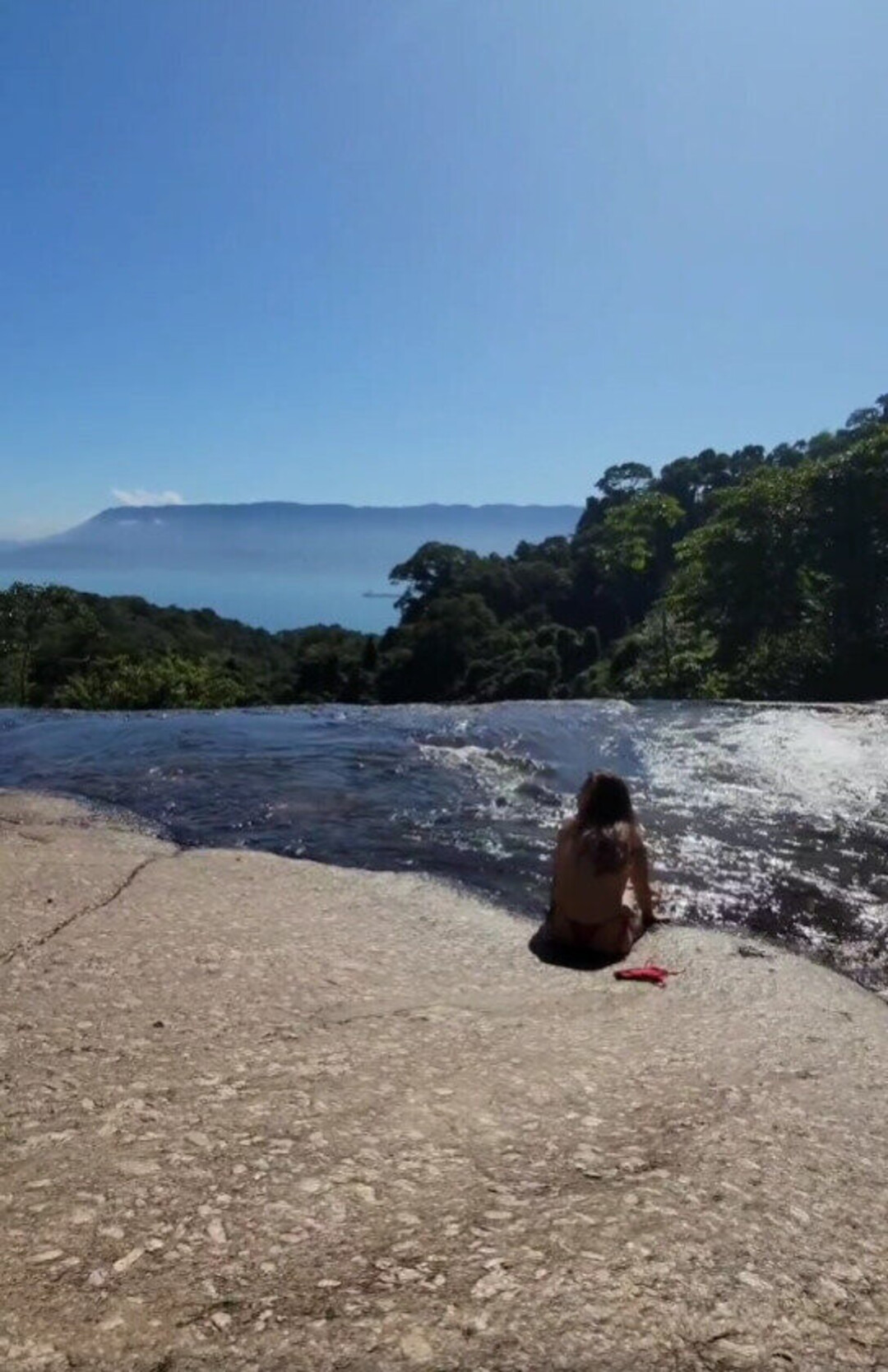 Naakte gelekte OnlyFans-foto van Prominent #1316