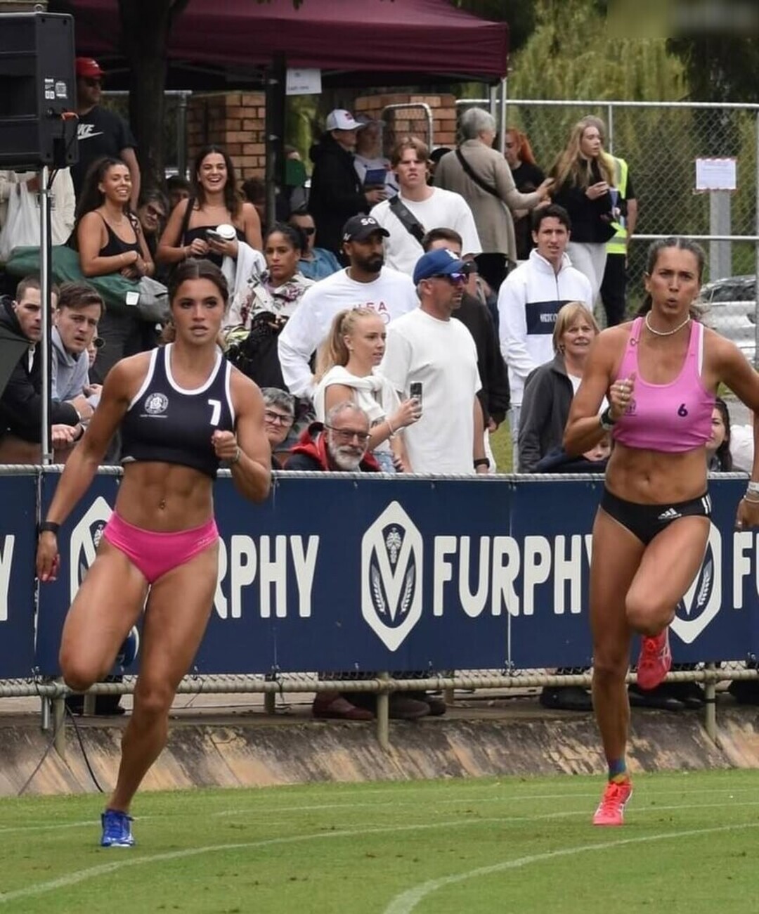 Naakte gelekte OnlyFans-foto van Prominent #1748