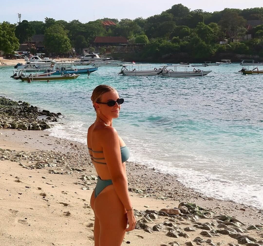 Naakte gelekte OnlyFans-foto van Prominent #1802