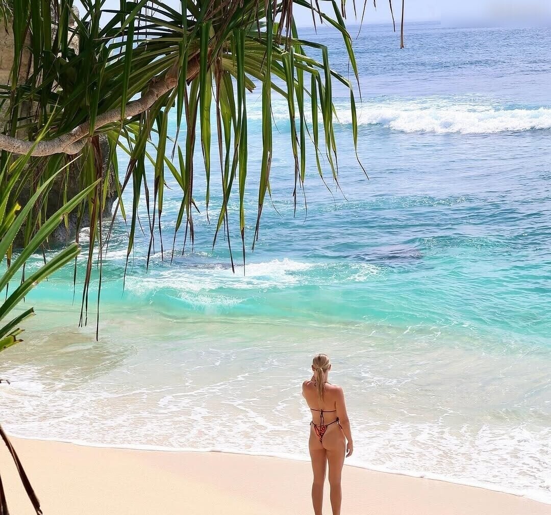 Naakte gelekte OnlyFans-foto van Prominent #1808