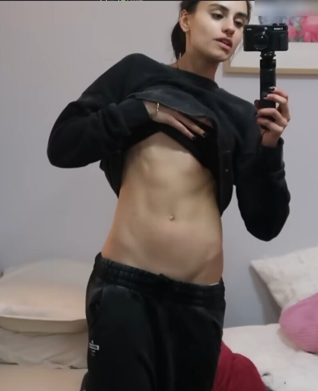 Naakte gelekte OnlyFans-foto van Prominent #1819