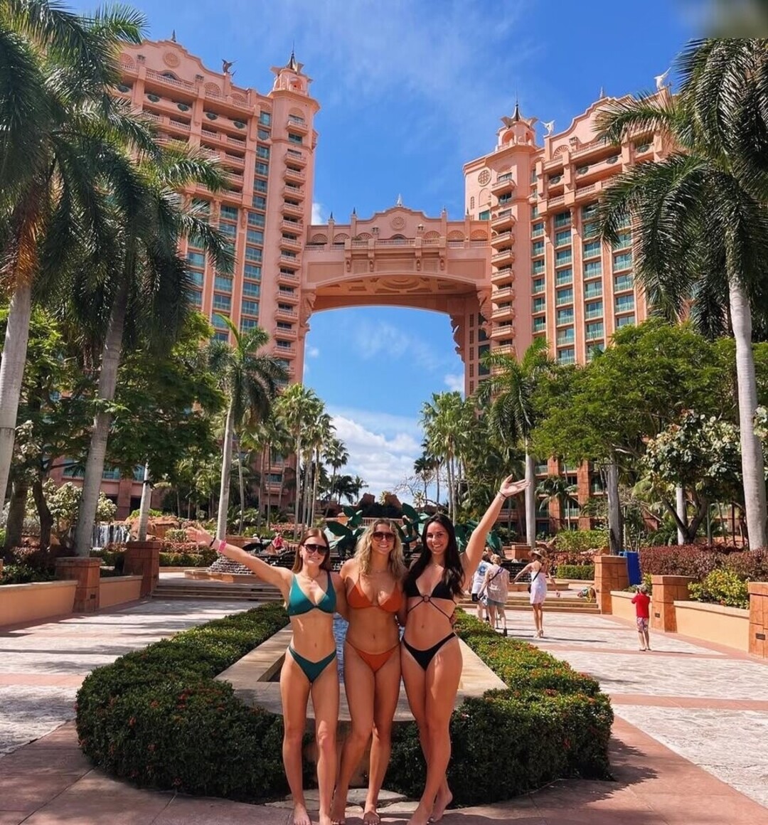 Naakte gelekte OnlyFans-foto van Prominent #1999