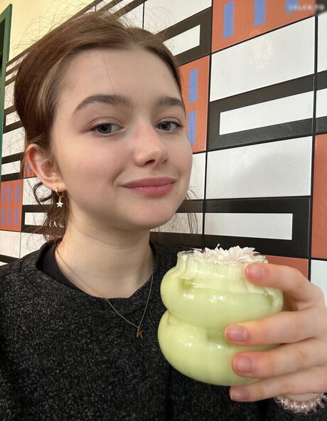 Naakte gelekte OnlyFans-foto van Mal Holika