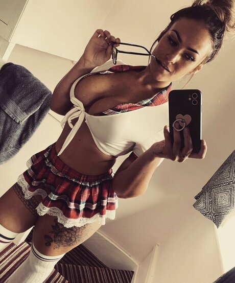 Naakte gelekte OnlyFans-foto van Fab Swingsrs