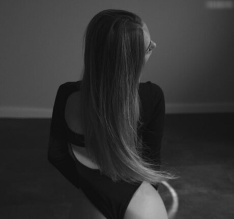 Naakte gelekte OnlyFans-foto van Kim Jule