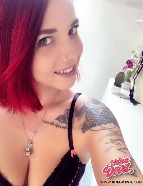 Nina Devil