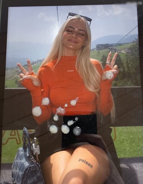 Cum Tributes