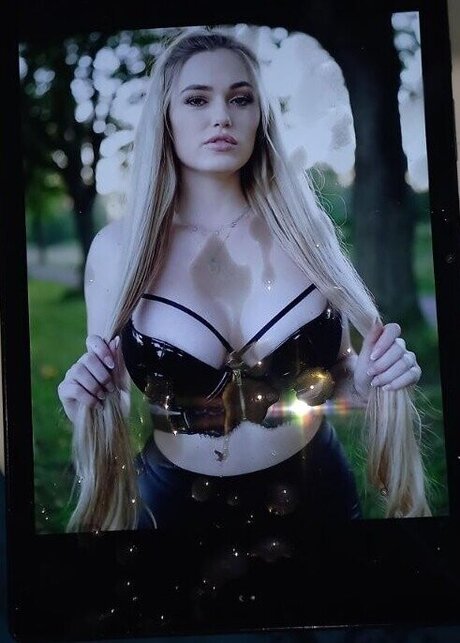 Cum Tributes