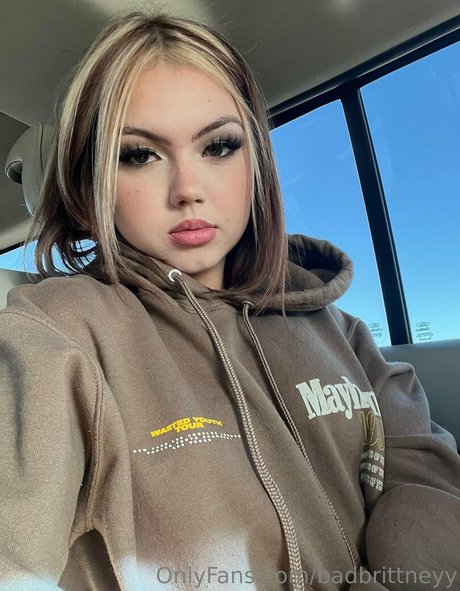 Naakte gelekte OnlyFans-foto van Badbrittneyy