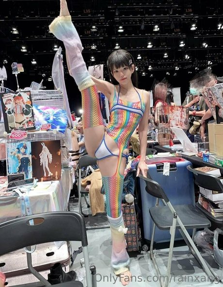 Naakte gelekte OnlyFans-foto van Rainxang