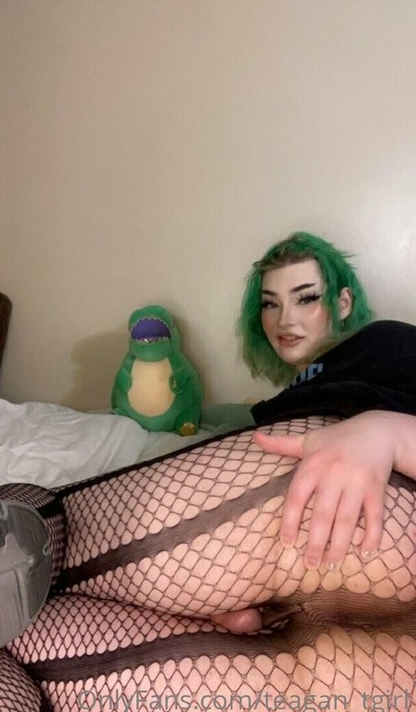 Naakte gelekte OnlyFans-foto van Teagantgirl