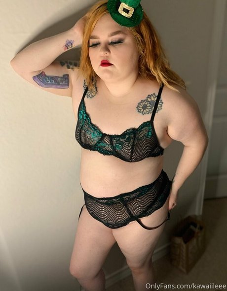 Naakte gelekte OnlyFans-foto van Kawaiileee
