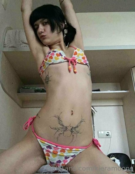 Naakte gelekte OnlyFans-foto van Amazonkiera