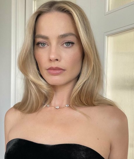Margot Robbie