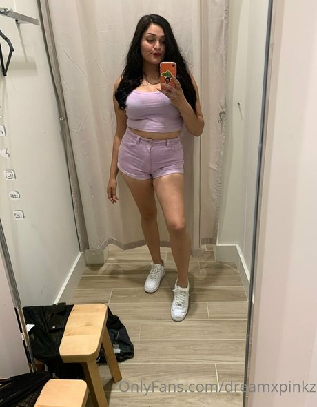 Naakte gelekte OnlyFans-foto van Dreamxpinkz