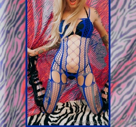 Naakte gelekte OnlyFans-foto van Laylajkane