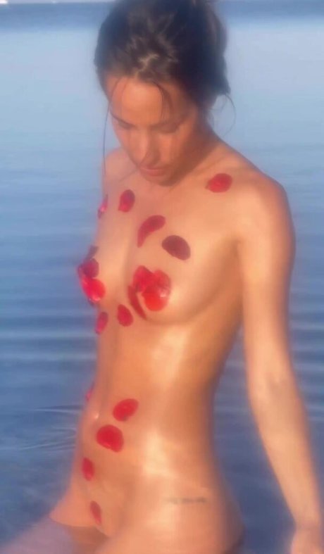 Naakte gelekte OnlyFans-foto van Francesca Pey
