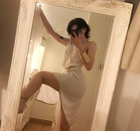 Naakte gelekte OnlyFans-foto van Hisamecos