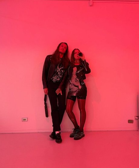 Naakte gelekte OnlyFans-foto van Tove Lo