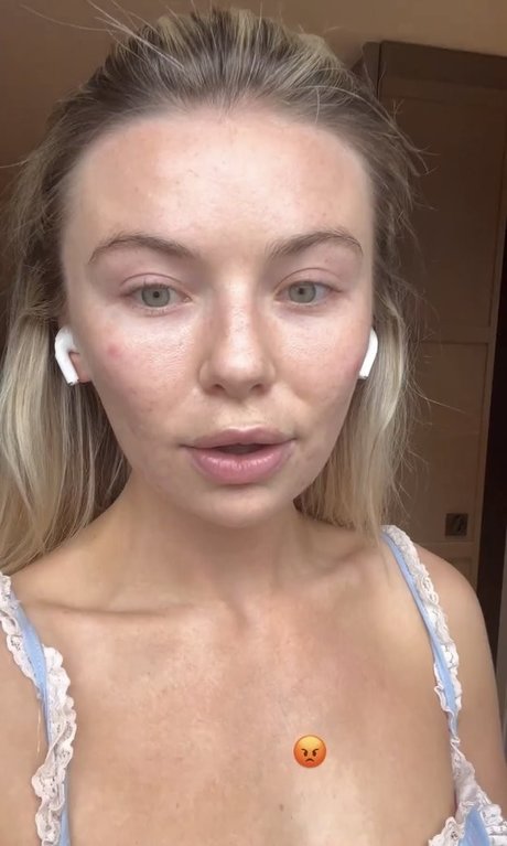 Naakte gelekte OnlyFans-foto van Georgia Toffolo