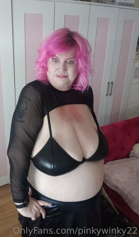 Pinkywinky22