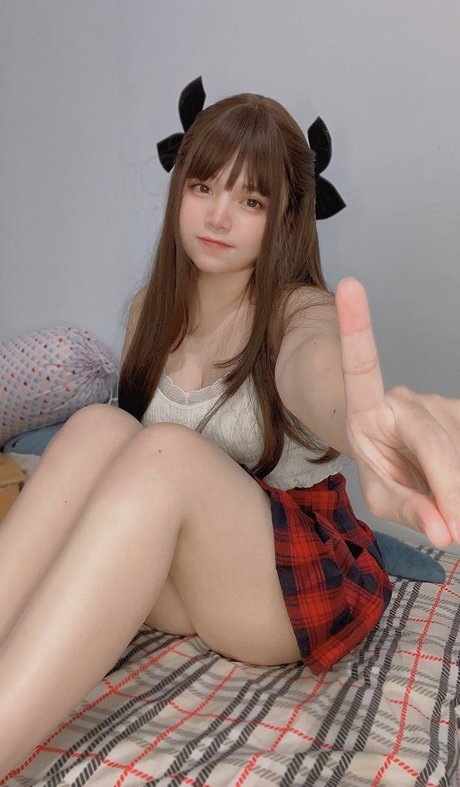 Naakte gelekte OnlyFans-foto van Angel Chan