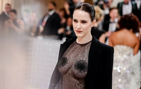 Naakte gelekte OnlyFans-foto van Rachel Brosnahan