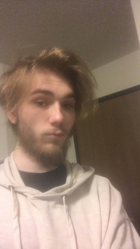 Naakte gelekte OnlyFans-foto van Star