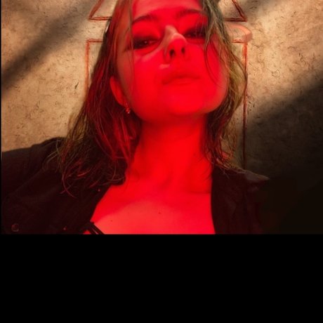 Naakte gelekte OnlyFans-foto van For You Lesly