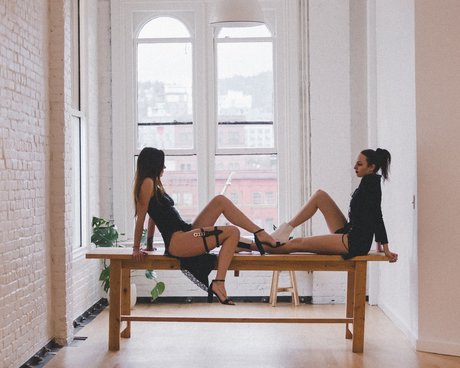 Naakte gelekte OnlyFans-foto van Lv Ampamp Sophie