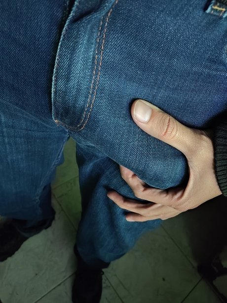 Naakte gelekte OnlyFans-foto van Lucas Dick
