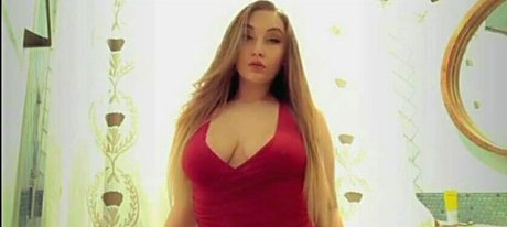 Naakte gelekte OnlyFans-foto van Malibu