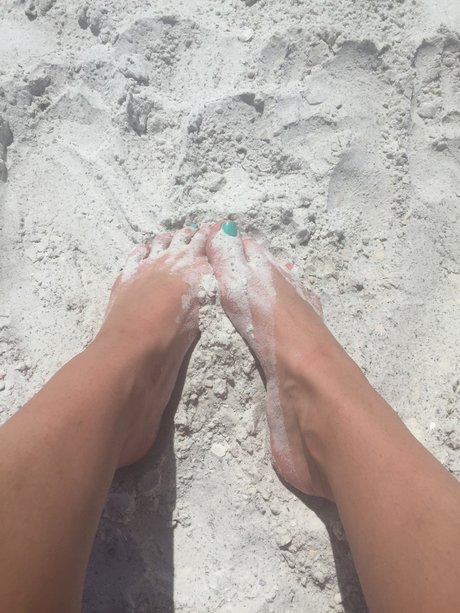 Naakte gelekte OnlyFans-foto van Matchboxbabe