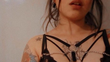 Naakte gelekte OnlyFans-foto van Michelle