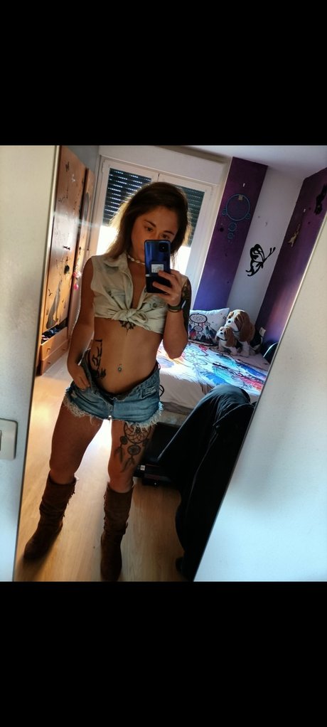 Naakte gelekte OnlyFans-foto van Nmesismf