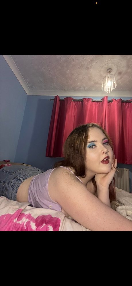 Naakte gelekte OnlyFans-foto van M X
