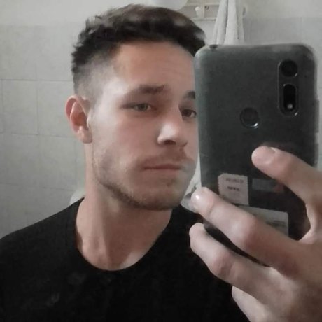 Naakte gelekte OnlyFans-foto van Nicols