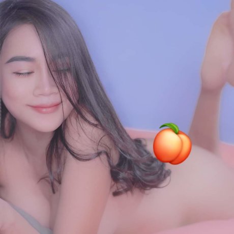 Naakte gelekte OnlyFans-foto van Nanno