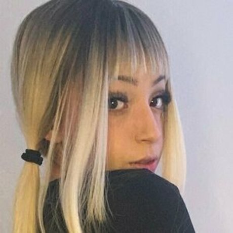 Naakte gelekte OnlyFans-foto van Oddsxx