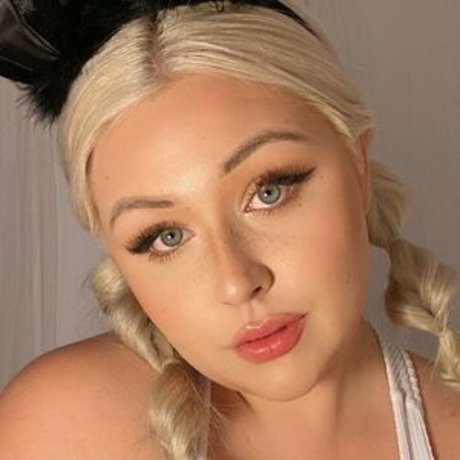 Naakte gelekte OnlyFans-foto van Gabgrillz