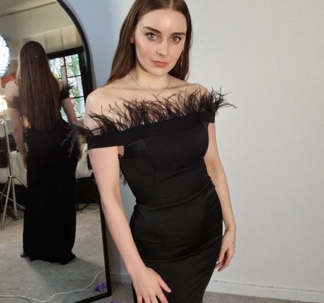 Naakte gelekte OnlyFans-foto van Loserfruit