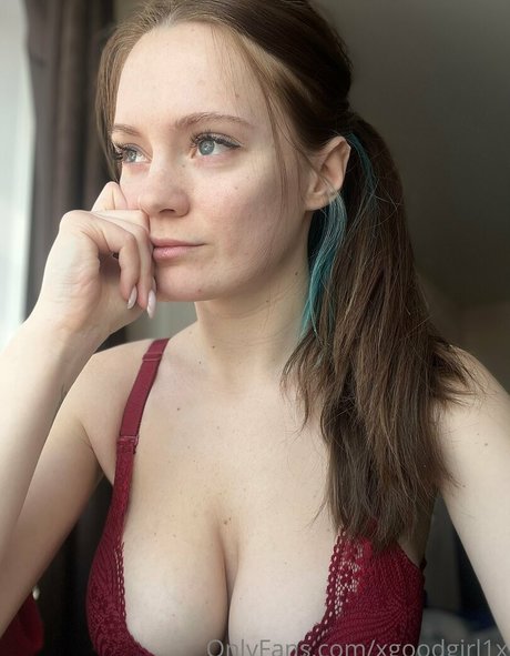 Naakte gelekte OnlyFans-foto van Xgoodgirl1x