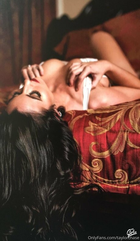 Naakte gelekte OnlyFans-foto van Ryliefitfree