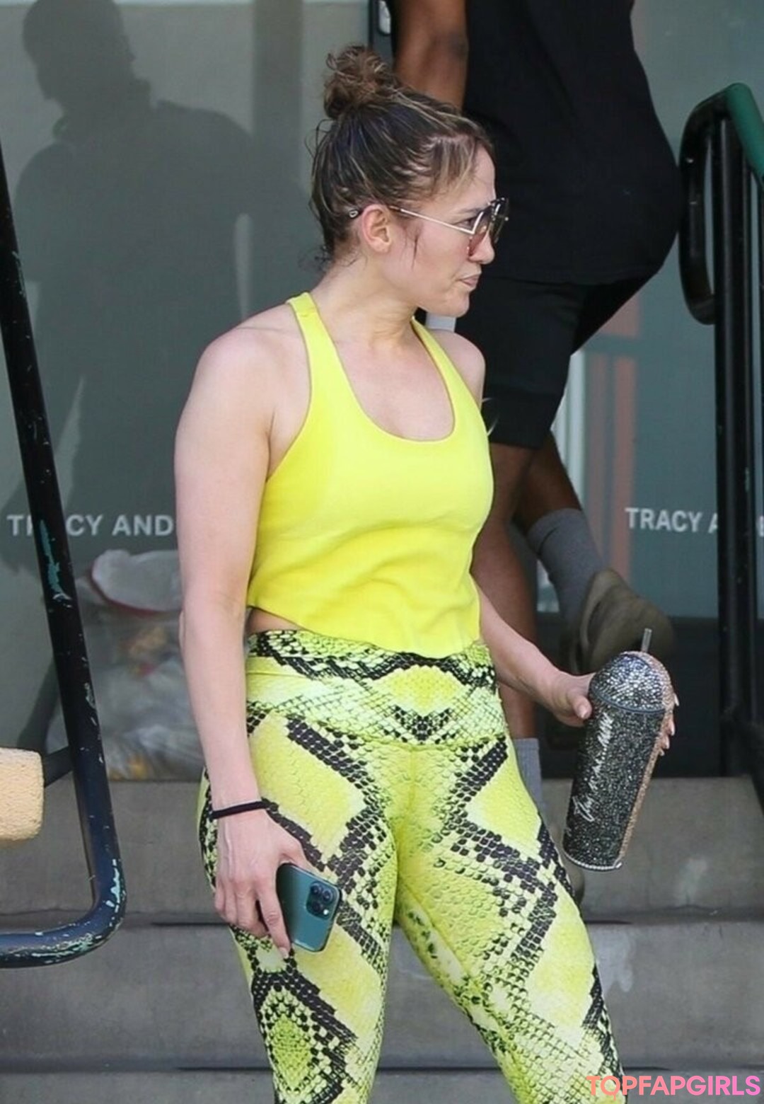 Naakte gelekte OnlyFans-foto van Jennifer Lopez #1082